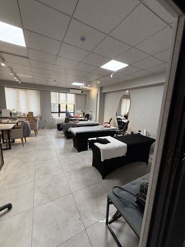 продаю дом беш кунгой: 📢Продаётся коммерческое помещение в самом престижном районе площадью