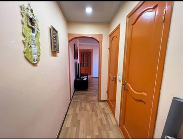 Продажа квартир: 3 комнаты, 62 м², 104 серия, 4 этаж, Косметический ремонт