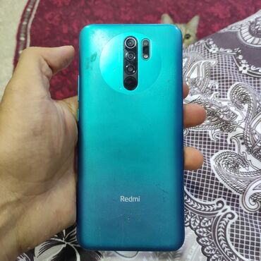 Xiaomi Mi 9, 4 ГБ, цвет - Синий, 
 Битый, Сенсорный, Отпечаток пальца