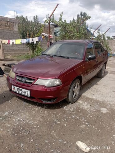 Daewoo: Daewoo Nexia: 2010 г., 1.6 л, Механика, Бензин, Седан