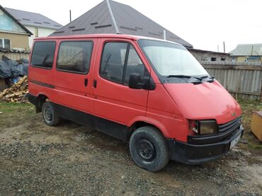 Ford: Ford Transit: 1992 г., 0.2 л, Механика, Дизель, Бус