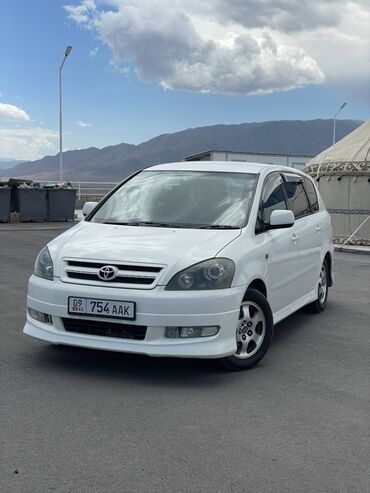 фара субару: Toyota Ipsum: 2002 г., 2.4 л, Автомат, Газ, Минивэн