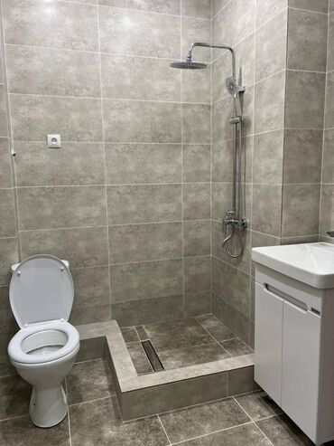 квартиры с подселением для девушек: 2 бөлмө, 30 кв. м, Элитка, 9 кабат, Дизайнердик ремонт
