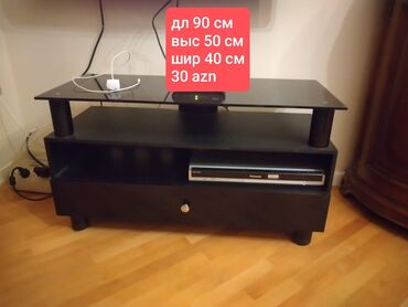 круглый стол трансформер: İşlənmiş, Düz TV altlığı, Polkalı, Şüşəli, Türkiyə