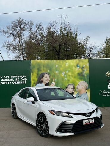 аренда машину: Toyota Camry: 2019 г., 2.5 л, Автомат, Бензин, Седан