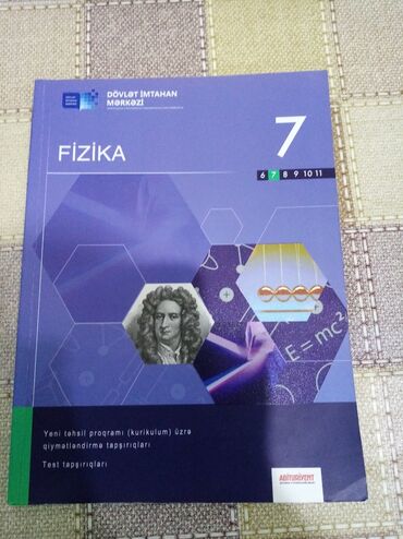 fizika 11 pdf: FİZİKA 7-CI SINIF TOPLU. Teptezedir, yazilmayib. Qiymət 4 manat