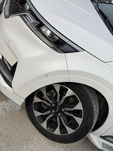 Kia: Kia Carnival: 2022 г., Минивэн — 31