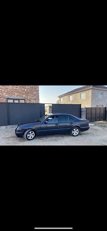 w210 выхлоп: Mercedes-Benz E-Class: 2000 г., 2.2 л, Механика, Дизель, Седан — 2