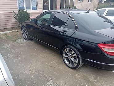mercede c 250: Mercedes-Benz C 180: 1.8 l | 2008 il Sedan — 9