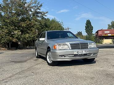 mersedes babin: Mercedes-Benz C-Class: 2 l | 1994 il Sedan — 1
