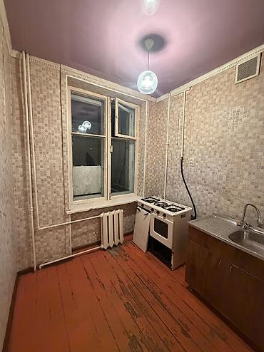 Продажа квартир: 1 комната, 25 м², Пишпек Хрущевка, 2 этаж, Старый ремонт — 3