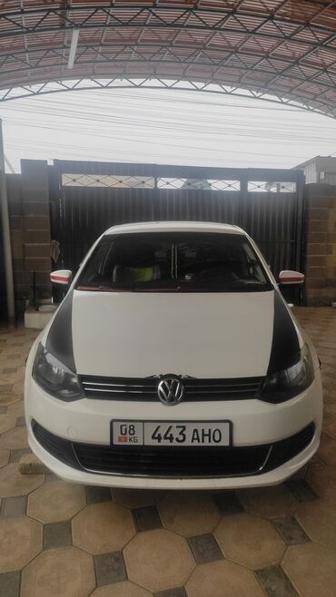 Volkswagen: Volkswagen Polo: 2012 г., 1.6 л, Механика, Бензин, Седан