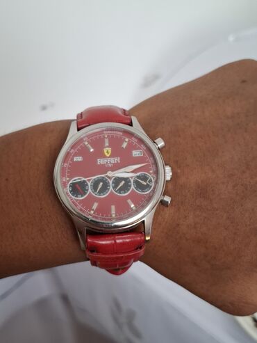 смарт часы телефон: Оригинальные механические часы Ferrari Geneve 250, произведен в