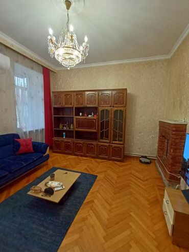 Köhnə tikili: Bakı, 2 otaqlı, Köhnə tikili, m. 28 may, 53 kv. m — 2