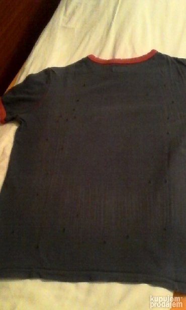 Majice: Energie majca sa rupicama vrlo interesantna i nesvakidašnja. Dužina — 7