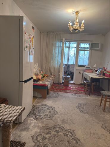 каракол продаю: 3 бөлмө, 58 кв. м, 104-серия, 4 кабат, ПСО (өзү оңдоп түзөтүп бүтүү үчүн)