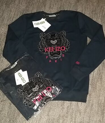 new yorker šal: Sweatshirt, L (EU 52), M (EU 50), S (EU 48), Calvin Klein, color - Black