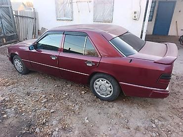 Mercedes-Benz: Mercedes-Benz W124: 1993 г., 2.2 л, Автомат, Бензин, Седан — 6