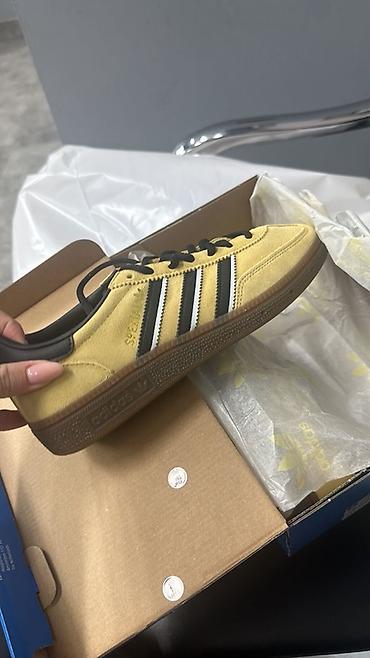krosovkalar: Adidas Originals Spezial idman ayaqqabısı - Model: Adidas Spezial - — 3