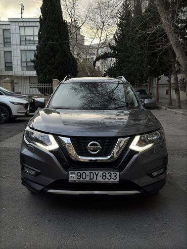 Nissan: Nissan X-Trail: 2 l | 2020 il Universal