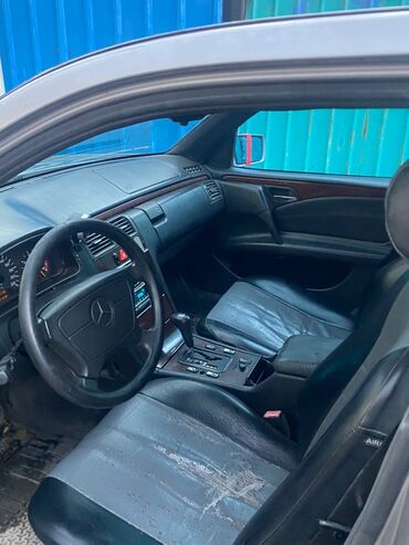 Mercedes-Benz: Mercedes-Benz E-Class: 1996 г., Автомат, Седан