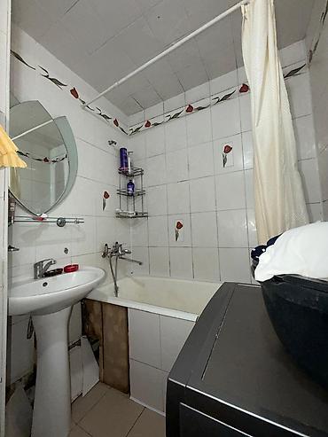 Продажа квартир: 3 комнаты, 72 м², Индивидуалка, 5 этаж, Старый ремонт — 12