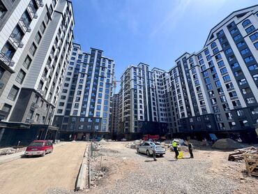продаю квартиру гостинного типа: 2 комнаты, 64 м², Элитка, 3 этаж, ПСО (под самоотделку)