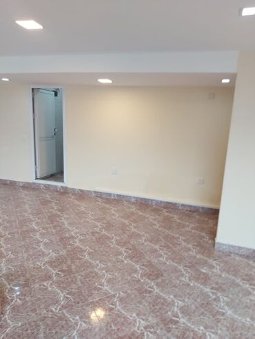 Ofislər: Sumqayıt,17- ci məhəllə,H .Əliyev prospekti ilə Polad Həşimov küç — 7