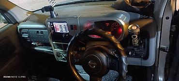 lancer 9: Nissan Cube: 2003 г., Автомат, Бензин, Минивэн — 7