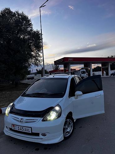 dodge challanger: Honda Fit: 2003 г., 1.5 л, Автомат, Бензин, Хэтчбэк — 2