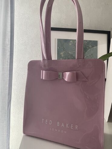 розовый клатч: Сумка английского бренда Ted Baker. Почти новая