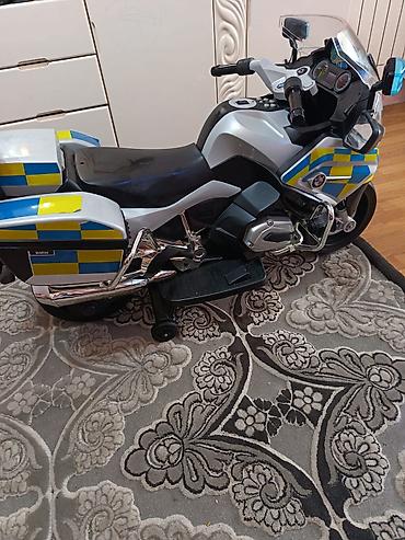 Uşaq üçün elektrik maşınları: Uşaq üçün elektrikli polis motosikleti – BMW R1200 RT dizaynı az — 7