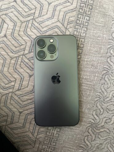 Apple iPhone: IPhone 13 Pro, Б/у, 128 ГБ, Graphite, Защитное стекло, Чехол, 95 %