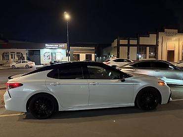 камри 75 2022: Toyota Camry: 2022 г., 2.5 л, Автомат, Гибрид, Седан — 5