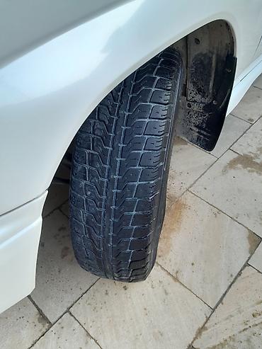 Mitsubishi: Mitsubishi Pajero IO (ağ rəng) – kompakt, çevik və tam ötürücülü — 8