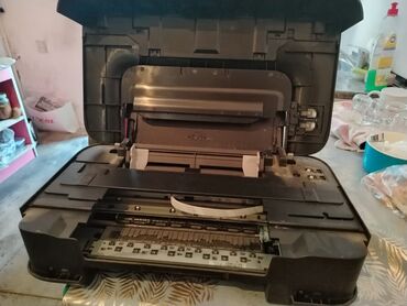 Printerlər: Salam rengli printer dır istiyen olsa elaqe saxlasin uzun müddetdir lalafo.az -da Printerlər: Salam rengli printer dır istiyen olsa elaqe saxlasin uzun müddetdir