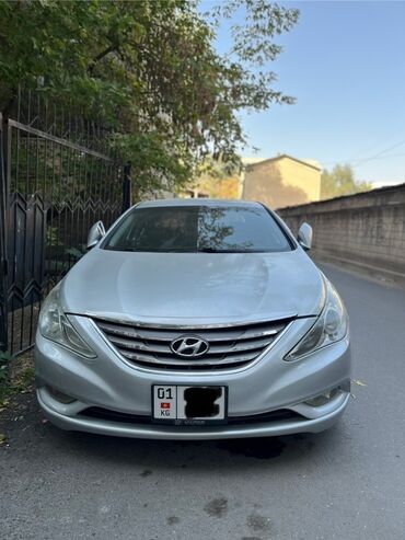 купить шевроле эквинокс: Hyundai Sonata: 2011 г., 2 л, Автомат, Газ, Седан