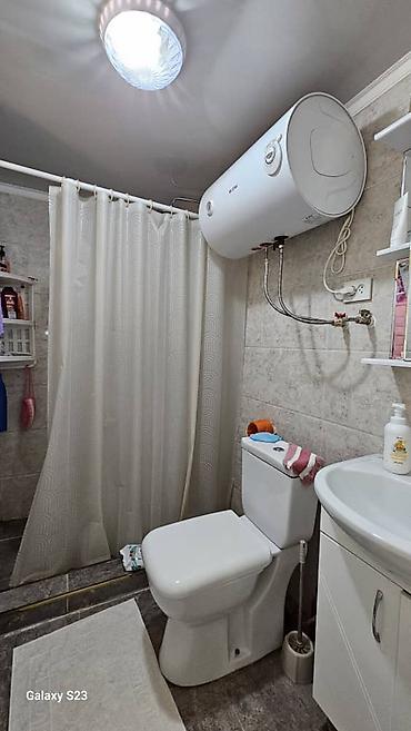 Дома: 🏡 Продается дом в районе парка Тулебердиева! 📍 Район: ж/м Салам Алик — 4