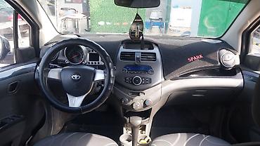 dodge hellcat: Chevrolet Spark: 2011 г., 1 л, Автомат, Бензин, Хэтчбэк — 3