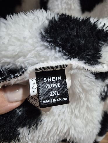 dormeo duks cebe: Shein teddy jaknica.Nije debela,ali je topla i slatka.Vel.2XL — 4