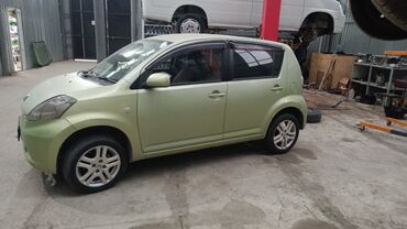 Toyota: Toyota Passo: 2005 г., 1.3 л, Автомат, Бензин, Хетчбек