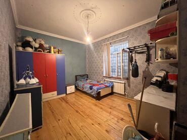 Həyət evləri və villaların satışı: 4 otaqlı, 120 kv. m, Orta təmir — 6