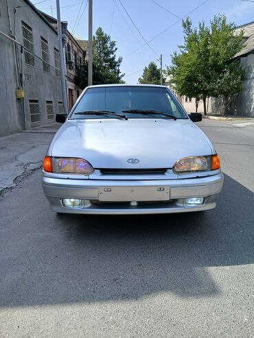ваза напольная стеклянная высокая без узора: VAZ (LADA) 2115 Samara: 1.5 l | 2004 il 394371 km Sedan