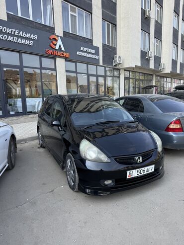 купить шины в бишкеке бу: Honda Fit: 2004 г., 1.5 л, Вариатор, Бензин, Хэтчбэк