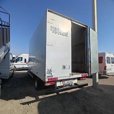 двигатель mazda 323: Грузовой фургон Mercedes-Benz Sprinter с изотермическим/фургонным — 4