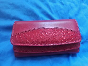 zlatna torbica mala: Women's wallet, Material: Leather