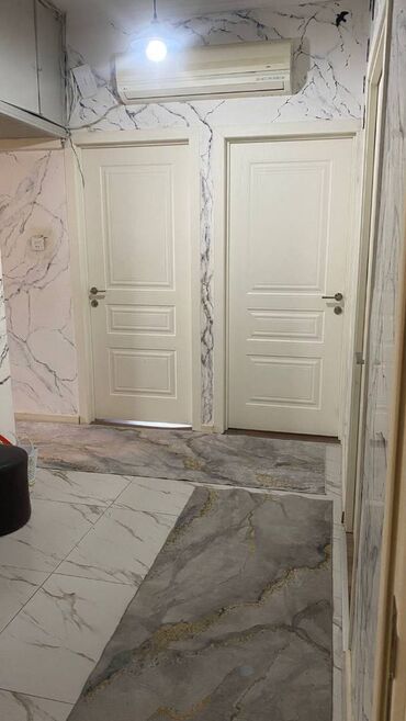 Köhnə tikili: Bakı, 4 otaqlı, Köhnə tikili, 100 kv. m — 13