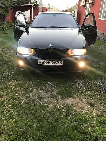 tesla 3: BMW 523: 3 l | 2001 il Sedan — 2