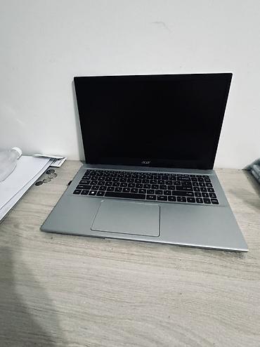 Ноутбуки и аксессуары: Acer ноутбук, серебристый - Клавиатура полноразмерная с цифровым — 2