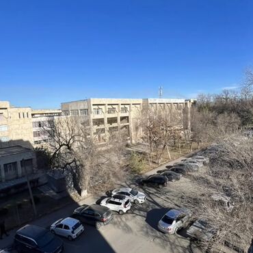 Продажа квартир: 2 комнаты, 80 м², Элитка, 4 этаж, Евроремонт at lalafo.kg — 13 Продажа квартир: 2 комнаты, 80 м², Элитка, 4 этаж, Евроремонт — 13